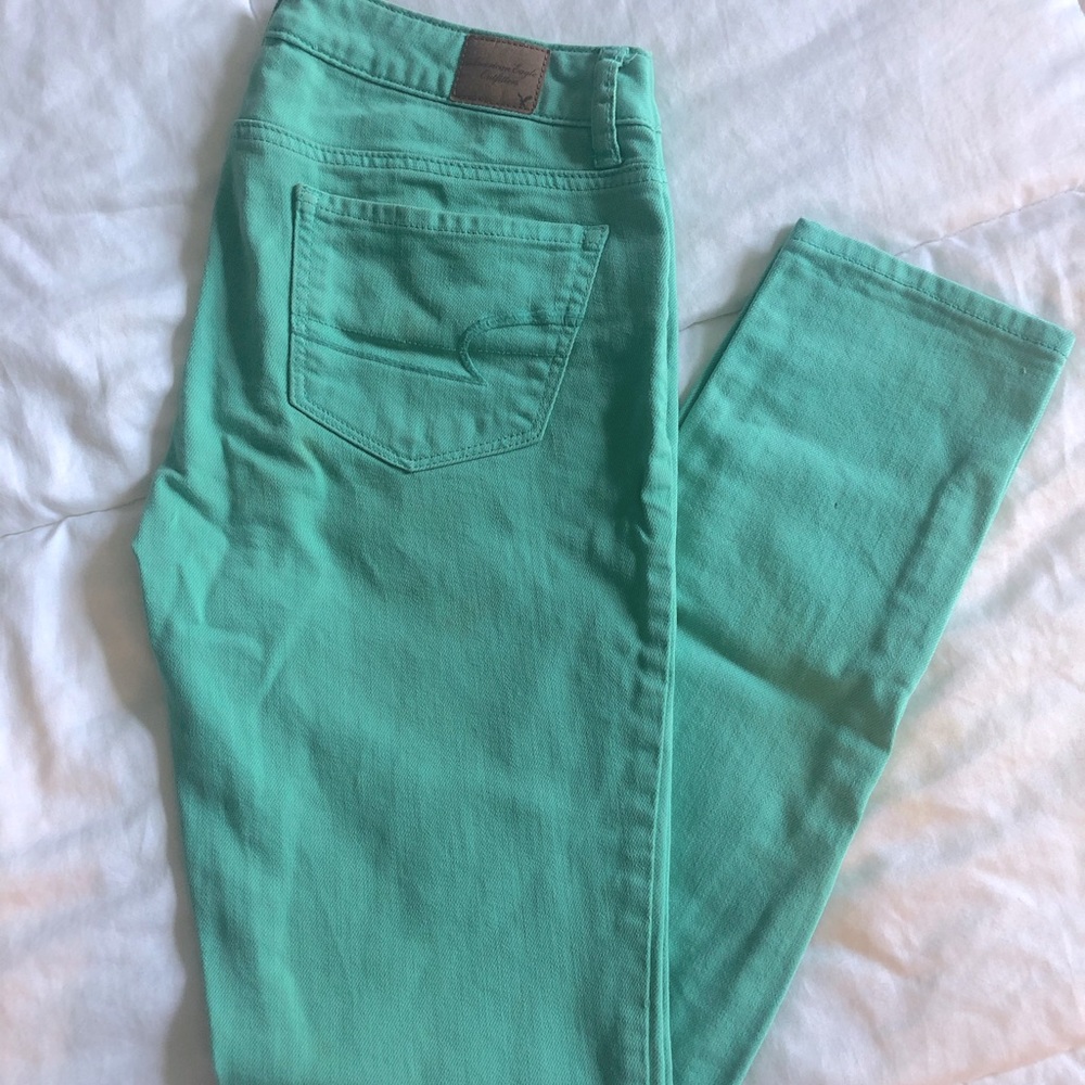 American Eagle | Mint Green Skinny Jeans Size 2